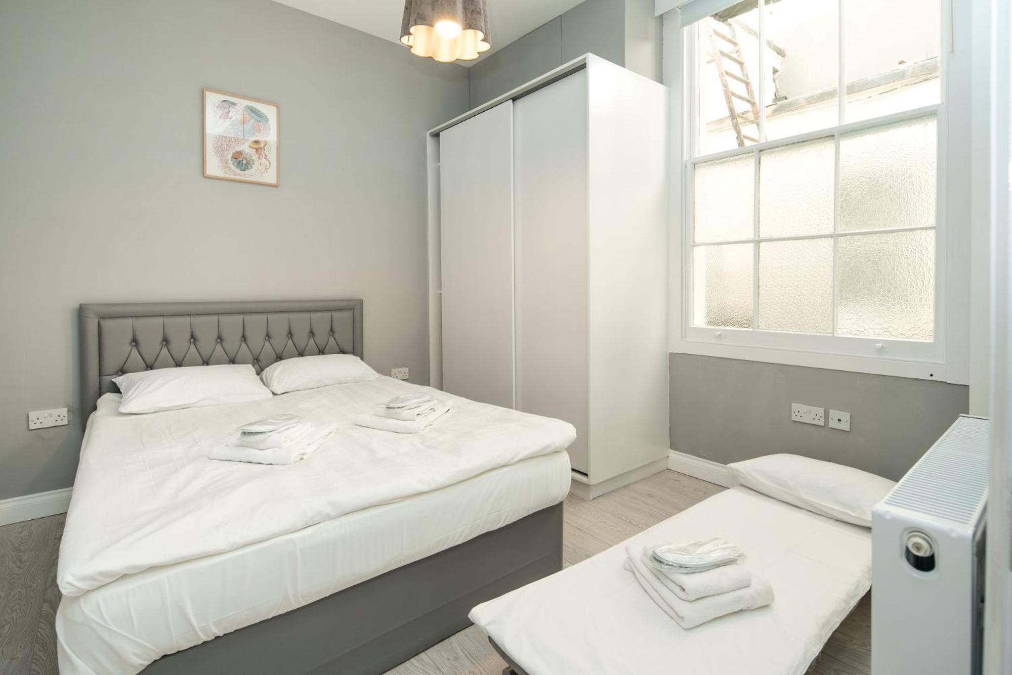Ferienwohnung Kensington Courtyard London Exterior foto