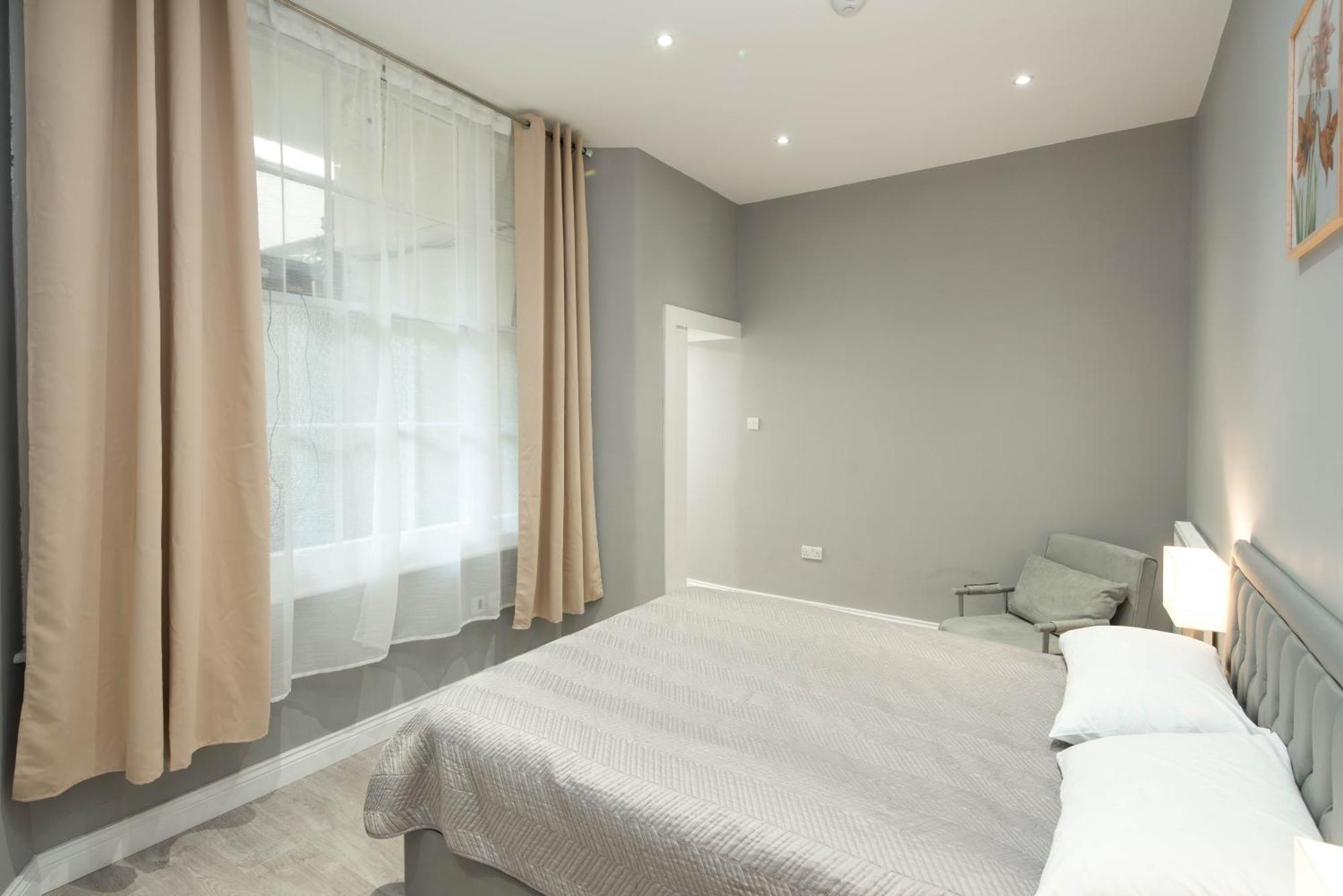 Ferienwohnung Kensington Courtyard London Exterior foto